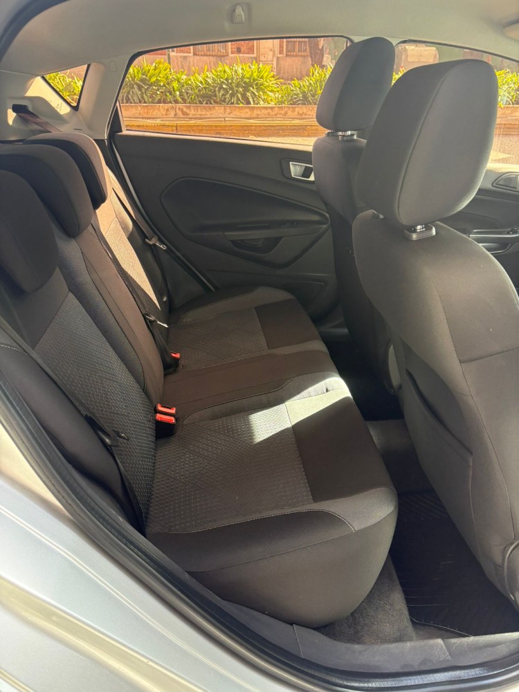 Ford Fiesta Kinetic S Plus — foto 15